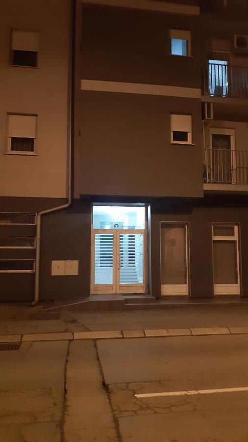 Apartmán Apartman Luna Valjevo Exteriér fotografie